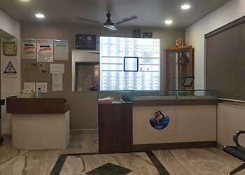 Dr. Uday Gadgil, MBBS, DNB, DOMS, FRVS - DR. GADGIL EYE HOSPITAL & LASIK LASER CENTER