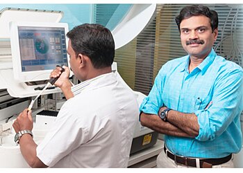 Dr. Uday Phadke, MBBS, MD, DNB, DM, FACE - HORMONES DIABETES CARE CLINIC