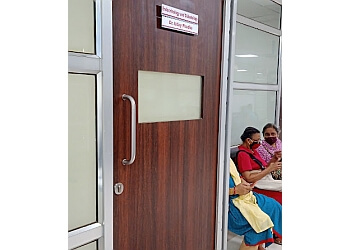 Dr. Uday Phadke, MBBS, MD, DNB, DM, FACE - HORMONES DIABETES CARE CLINIC