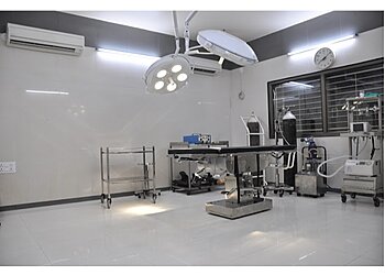 Dr. Ujwala Dahiphale, MBBS, MS, M.Ch