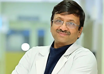 Dr. Umang Mithal, MBBS, MS