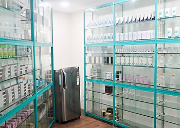 Dr. Umesh Bilewar, MBBS, DDVL - OZONE CARE