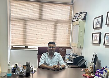 Dr. Utsav Shailesh Shah, MBBS, MS, M.Ch - BODYLINE HOSPITALS