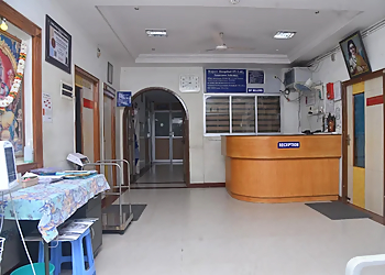 Dr. V. Ravindranath, MBBS, MS, MNAMS, M.Ch - RAJEEV HOSPITAL