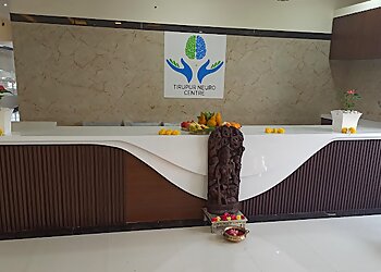 Dr. Valavan MD, DM(Neuro) - TIRUPUR NEURO CENTRE