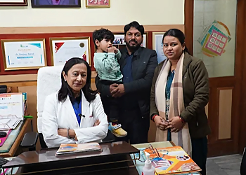 Dr. Vandana Bansal, MBBS, DGO, MS, D.Phil, FCGP - JEEVAN JYOTI HOSPITAL