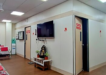 Dr. Vanmathy Venkatapathy, MBBS, MD, DNB, DESA, FCIPM, FIPM (AA) - Synapse Pain and Spine Clinic