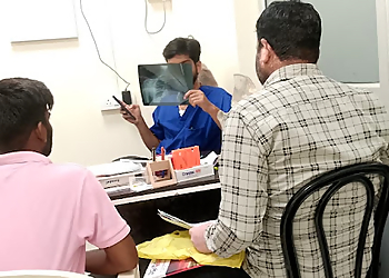 Dr. Vatsal Khetan, MBBS, MS, M.Ch