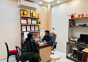 Dr. Vatsal Khetan, MBBS, MS, M.Ch Dr. Vatsal Khetan, MBBS, MS, M.Ch