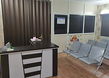 Dr. Venkata Krishna Sandeep, MBBS, MS, DNB, FAGE - SRI VIJAYA ENT HEAD & NECK CENTRE