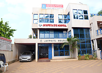 Dr. Venkatram Katti, MBBS, MS - JAYAPRIYA EYE HOPSITAL