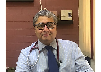Dr. Vibhav Parghi, MBBS, MRCP - VADODARA DIABETES & ENDOCRINE CENTER
