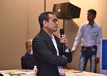 Dr. Vijay Thakore, MBBS, MS, PDCC - AADICURA SUPERSPECIALITY HOSPITAL