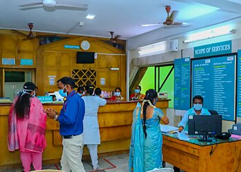 Dr. Vijayeswaran Natarajan, MBBS, MS, MCh  - NEW MEDICAL CENTRE