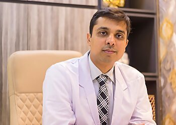 Noida Oncologists Dr. Vikas Goswami, MBBS, MD, DNB - ZEEVA CLINIC image 1