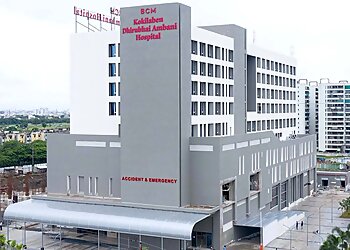 Dr. Vikas Singh, MBBS, MS, MCh - KOKILABEN DHIRUBHAI AMBANI HOSPITAL