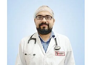 Kanpur Oncologists Dr. Vikas Talreja, MBBS, MD, DM - REGENCY HEALTHCARE image 1