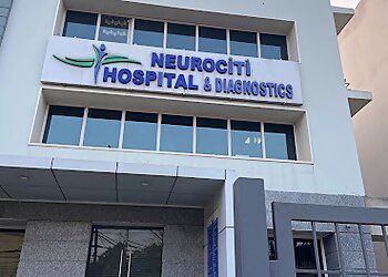 Dr. Vikesh Gupta, MBBS, MD, DM - NEUROCITI HOSPITAL