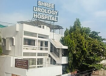 Dr. Vikram U. Deshmukh, MBBS, MS, DNB - SHREE UROLOGY HOSPITAL