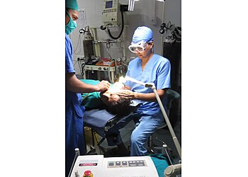 Dr. Vineet Jain, MBBS, MS (ENT), DNB - MAHAVIR ENT HOSPITAL