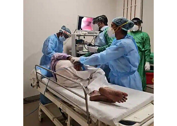 Dr. Vinit Khemka, MBBS, MD, DM, FAGE, FAE - KHEMKA CLINIC