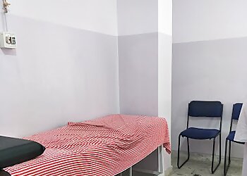 Dr. Vinod Arora, MBBS, MD, DM - DHANVANTRI JEEVAN REKHA