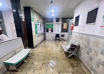 Dr. Vinod Arora, MBBS, MD, DM - DHANVANTRI JEEVAN REKHA