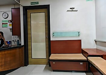 Dr. Vinod Menon, MBBS, MS - DR. MENON'S E.N.T HOSPITAL