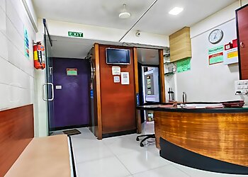 Dr. Vinod Menon, MBBS, MS - DR. MENON'S E.N.T HOSPITAL