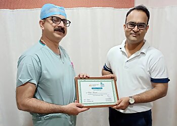 Bhopal Orthopaedic Surgeons Dr. Vishal Bansal, MBBS, MS image 1