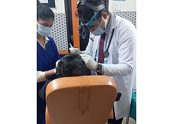 Dr Vivek Gogia, MBBS, MS