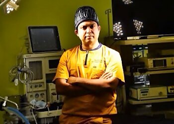 Dr. Vivek S. Patil, MBBS, MS, M.CH - VCARE HOSPITAL