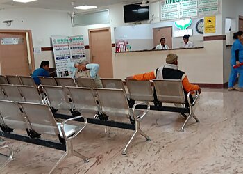 Dr. Yashwardhan Jaiswal, MBBS, MS - LIFECARE HOSPITAL