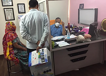 Dr Yogesh Gupta, MBBS, MS, MCh