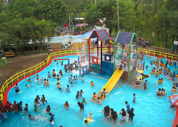 Dreamworld Water Park