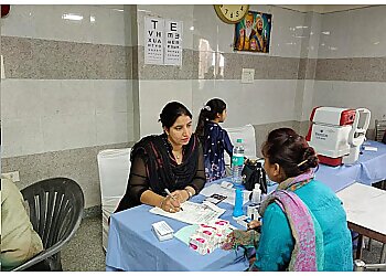 Drishti Vision Care Centre Loni