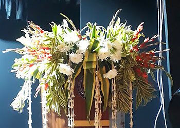 Evergreen Flower Decoretion..Decorater