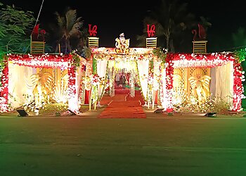 Evergreen Flower Decoretion..Decorater