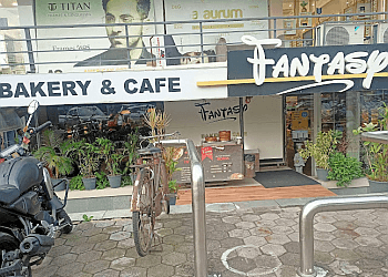 Fantasy Bakery & Cafe