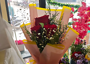 Flower House bouquet shop