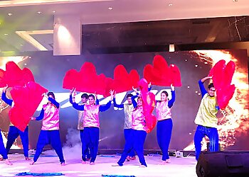 Footlock Dance School