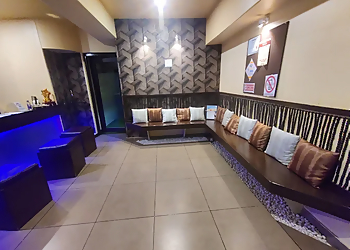 Four Fountains De-Stress Spa