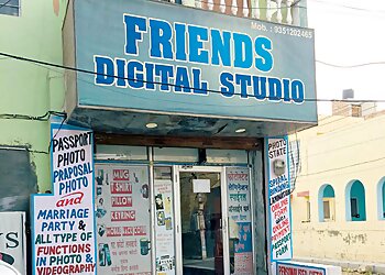 बीकानेर वीडियोग्राफर Friends Digital Studio छवि 1