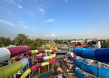 Fun N Food Water & Amusement Park