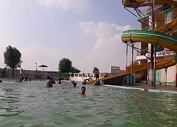 Fun World Water Park