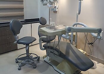 Gadhiya Dental Clinic