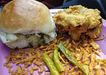 Garden Vadapav Center