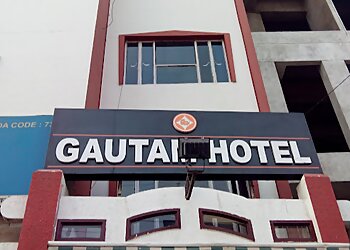 Varanasi Budget Hotels Gautam Hotel Varanasi image 1