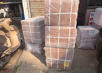 Global Services - Domestic and International Courier Services