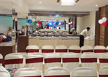 Gold Crest Business Hotel